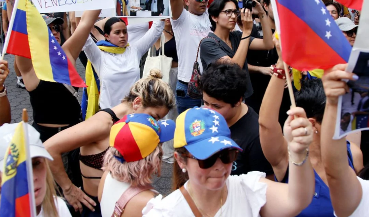 Venezolanos en protesta