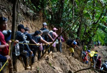 En los últimos años, Panamá ha registrado un incremento de migrantes irregulares que cruzan la selva darienita y el año pasado lo hicieron 520 mil personas.