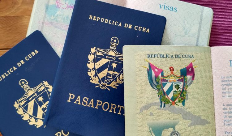 La Embajada de Estados Unidos en La Habana ha anunciado la reanudación del proceso para la emisión de visas de no inmigrante, ofreciendo una gran noticia para miles de cubanos que buscan oportunidades en territorio estadounidense.