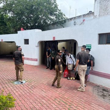 INM localiza a 71 migrantes hacinados en un motel en Tlaquepaque, Jalisco.