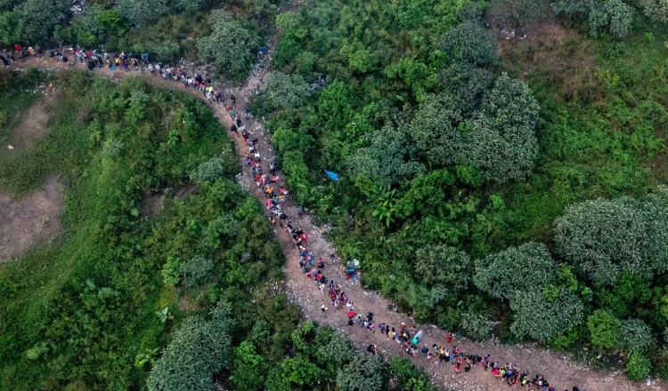 El presidente colombiano, Gustavo Petro, ha decidido sumar fuerzas con su homólogo panameño en un esfuerzo conjunto para abordar la migración que atraviesa la jungla del Darién.