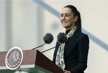 La presidenta de México, Claudia Sheinbaum, ha calificado de "lamentable" la muerte de seis migrantes a manos del Ejército, un suceso que ha conmocionado a diversas naciones y ha generado un fuerte llamado a la investigación y sanción de los responsables.