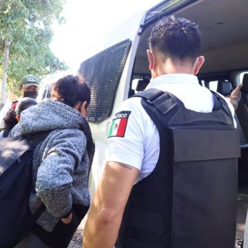 México ha registrado la mayor cifra de detenciones de migrantes en su historia, alcanzando en 2024 un número sin precedentes: 1.2 millones de personas en situación migratoria irregular fueron detenidas a lo largo del año, según los datos recién actualizados por la Unidad de Política Migratoria (UPM) de la Secretaría de Gobernación.